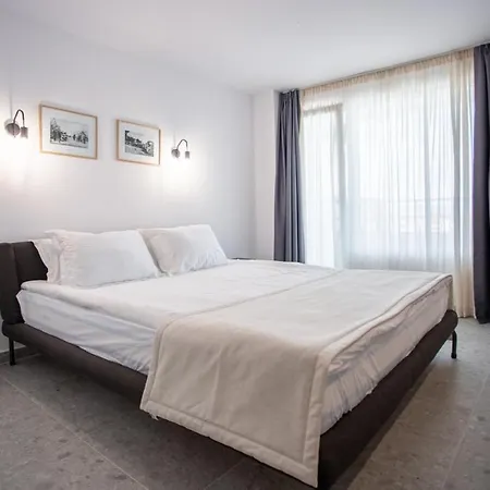 Hotel Mistral 3*